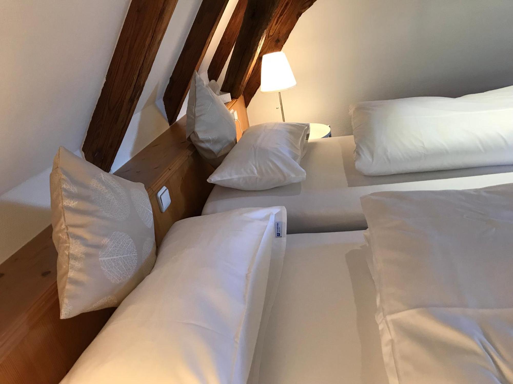 Hotel Hohe Schule Bad Überkingen Pokój zdjęcie