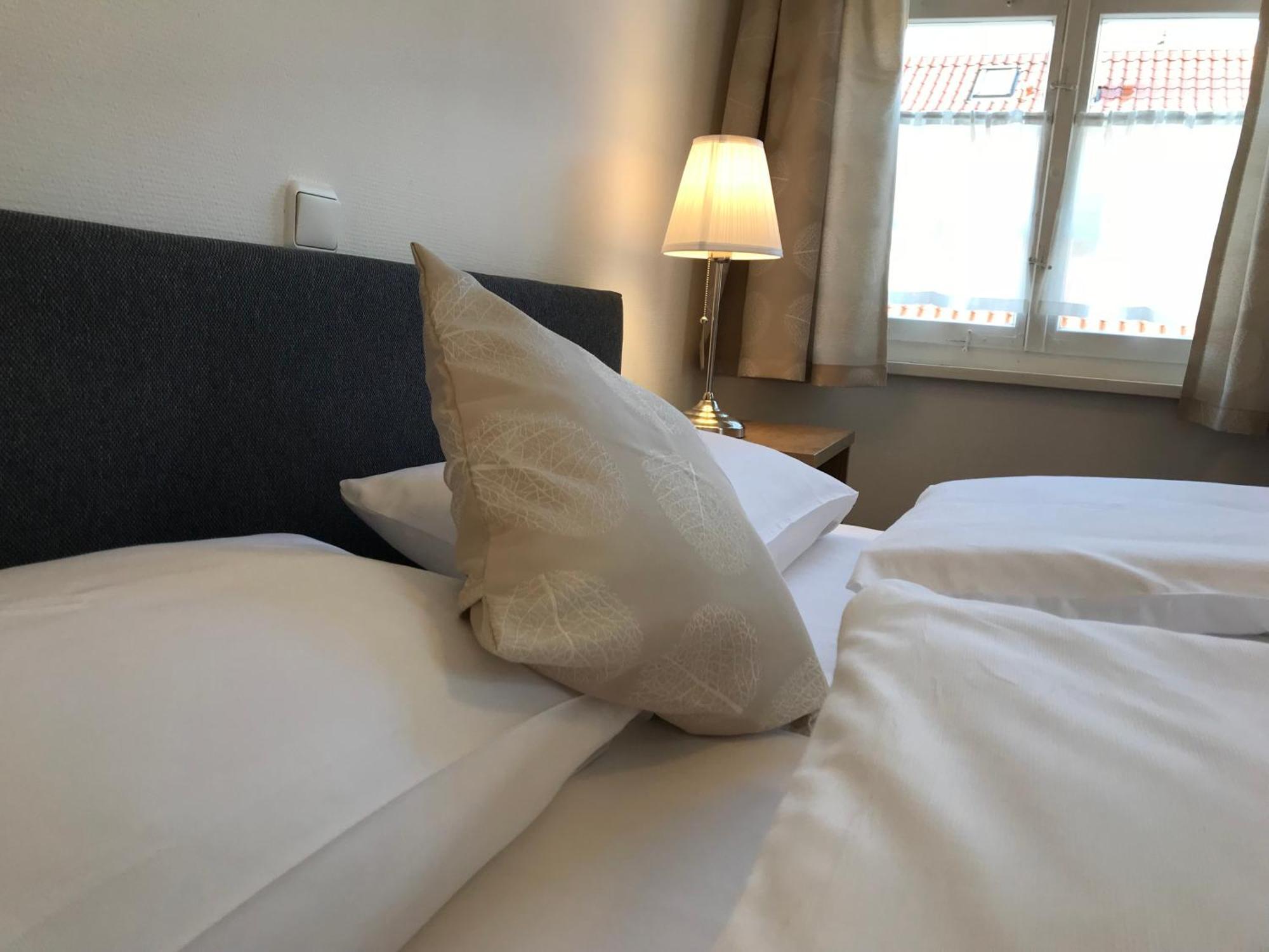 Hotel Hohe Schule Bad Überkingen Pokój zdjęcie